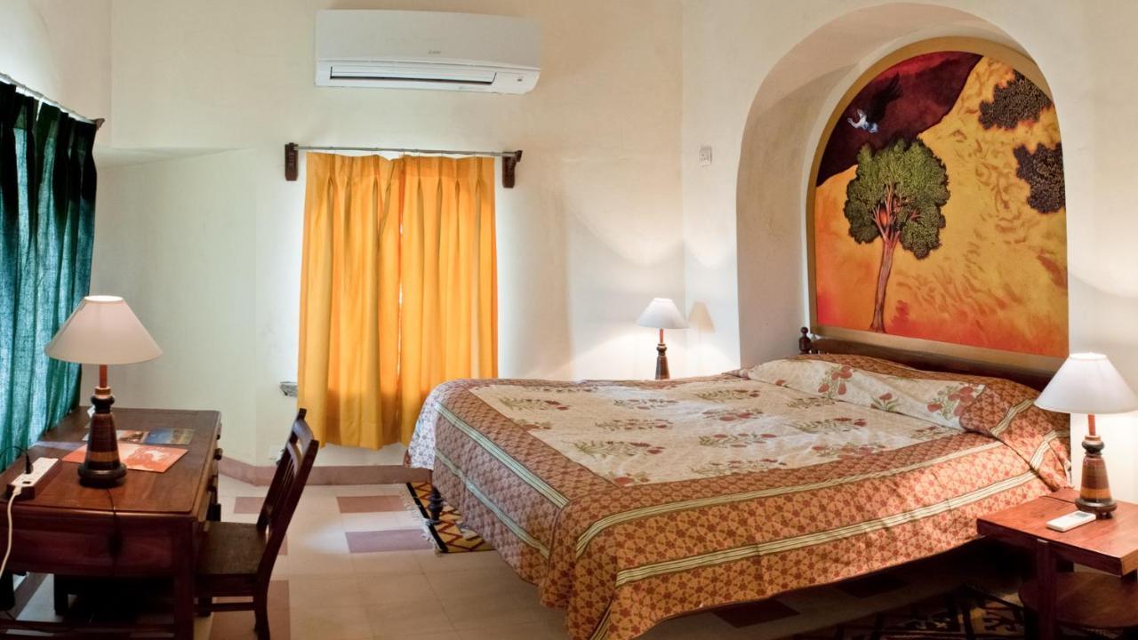 Neemrana'S - Tijara Fort Palace מראה חיצוני תמונה