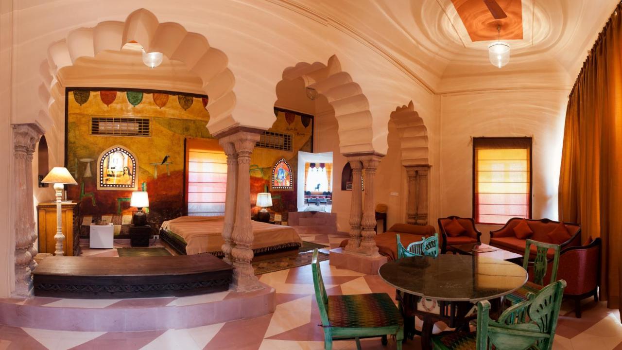 Neemrana'S - Tijara Fort Palace מראה חיצוני תמונה